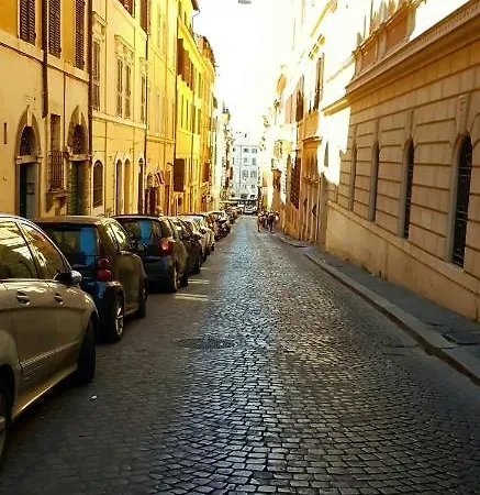 Giulia's Luxury Trevi Apartment